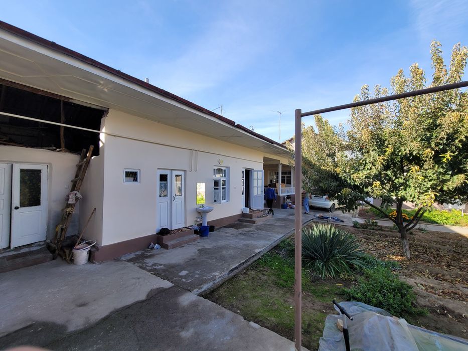 Продается дом 7 соток Uy sotiladi 7 sotik