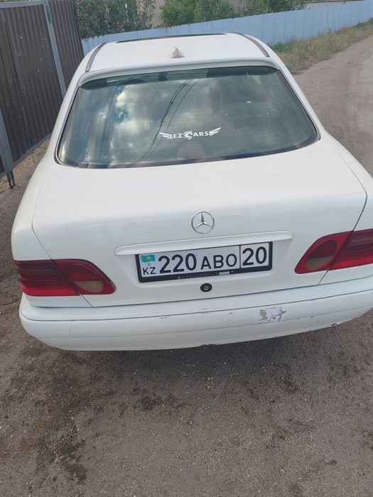 Продам Мерседес 210