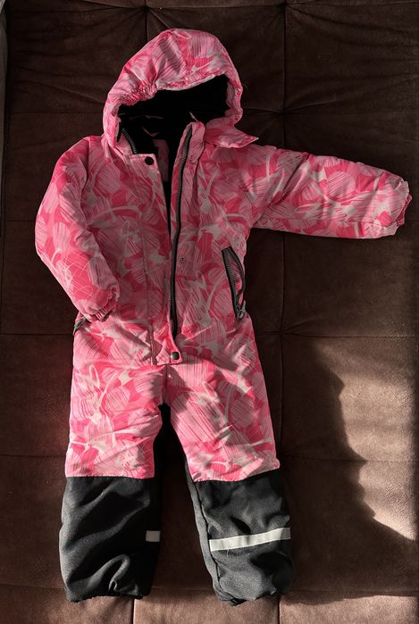 Зимний комбинезон на девочку