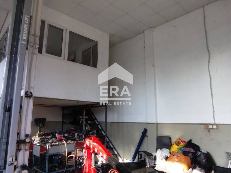 Дава се под наем Промишлена сграда в с. Припек, Област Варна - 87 кв.м за 750 € - Снимка #1