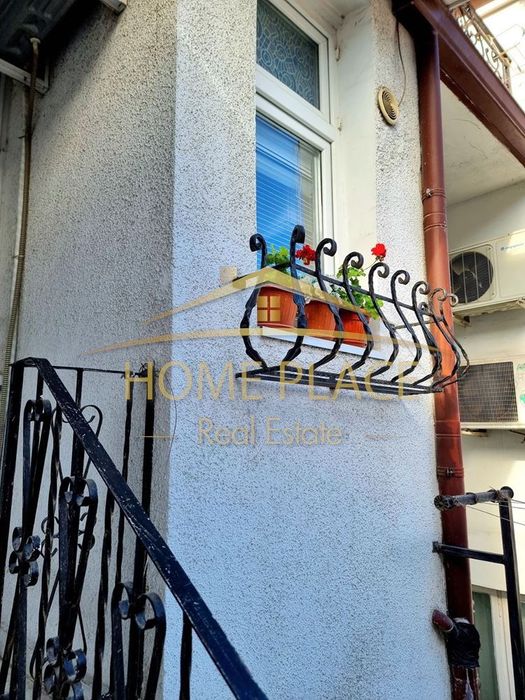 Продава се Къща в Варна, Център - 73 кв.м за 1502 €/кв.м - Снимка #9