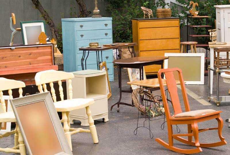 pat vechi si mobila veche , mobilier invechit