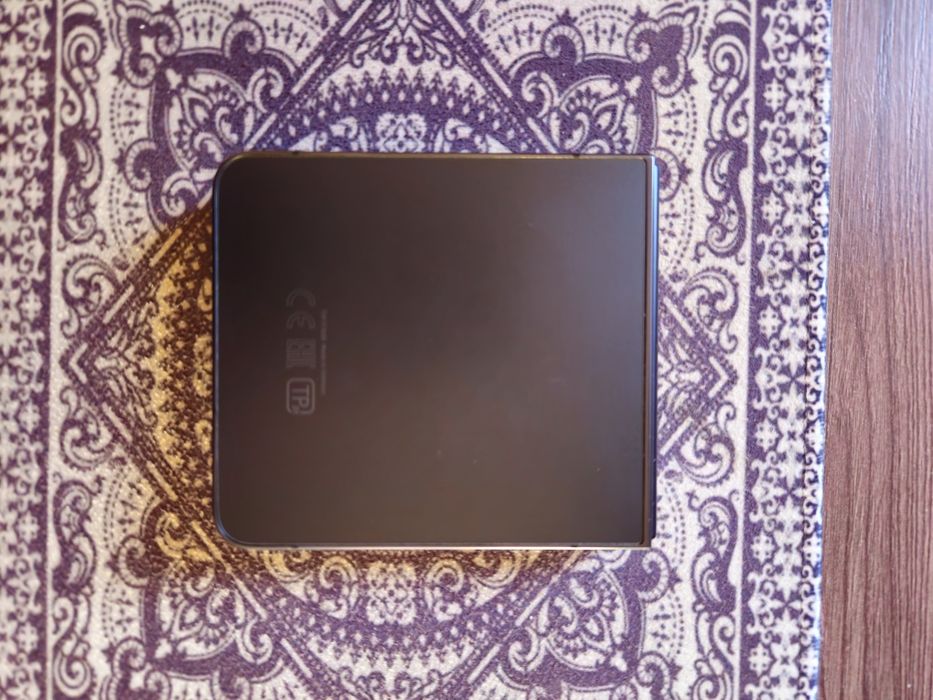 Samsung Galaxy Z Flip 7