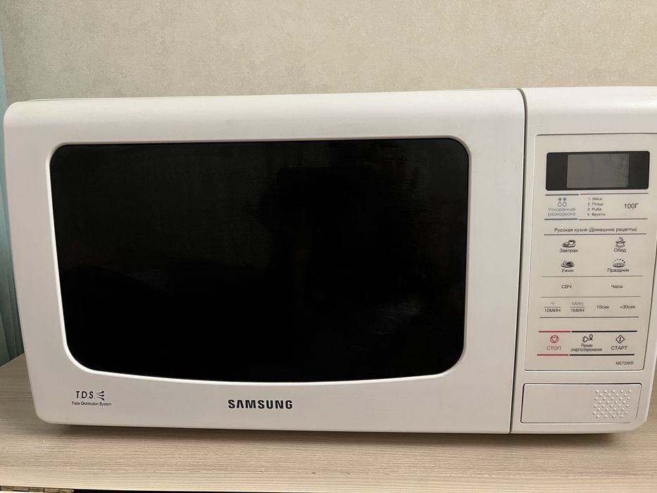 Продам микроволновку Samsung