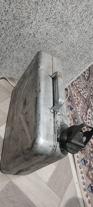 Продам канистра 20 л, алюминовый