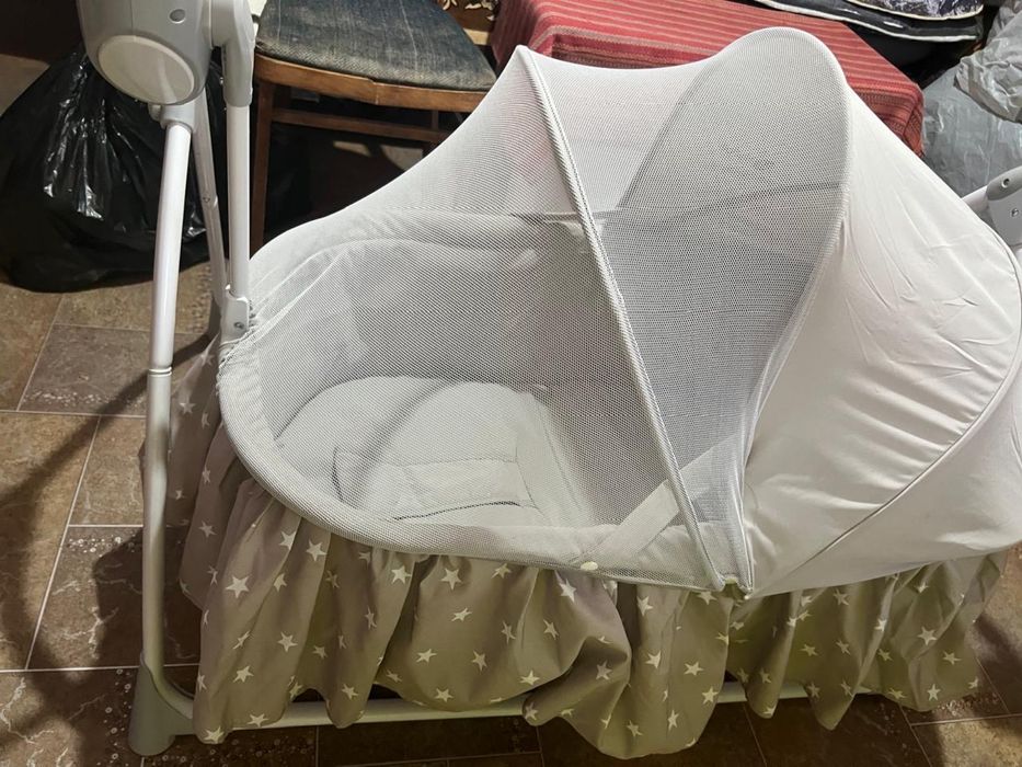 Шезлонг детский продам