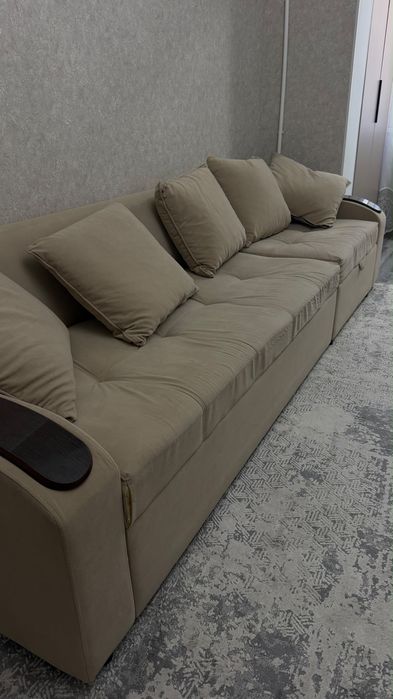 Продается диван 3м