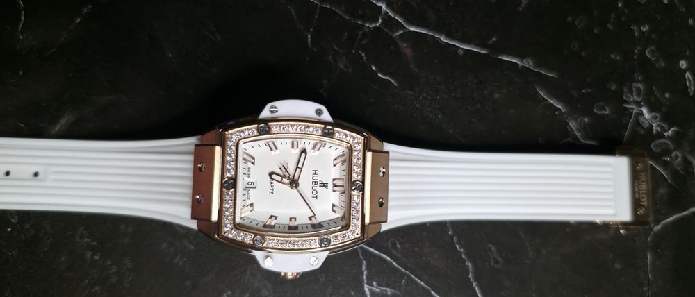 Ublot white gold