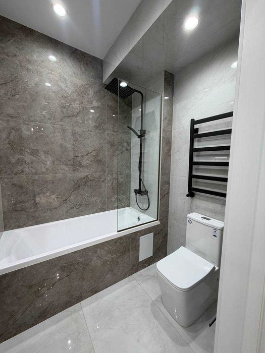 Продается Квартира!4х комн,108м2|8-роддом, гостиница Courtyard США