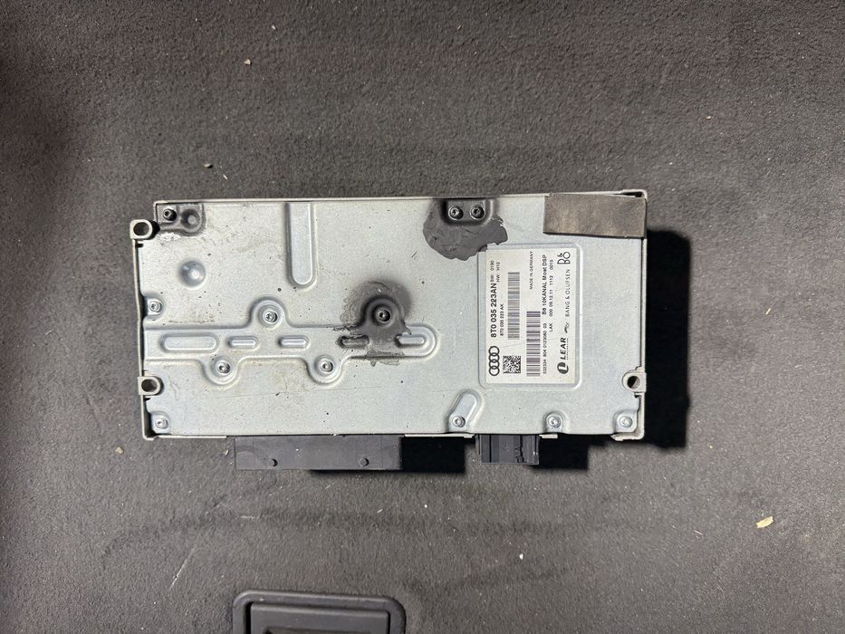 Усилвател Audi A5 8T bang & olufsen