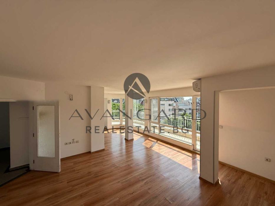 Продава се Мезонет в Пловдив, Център - 355 кв.м за 2155 €/кв.м - Снимка #1