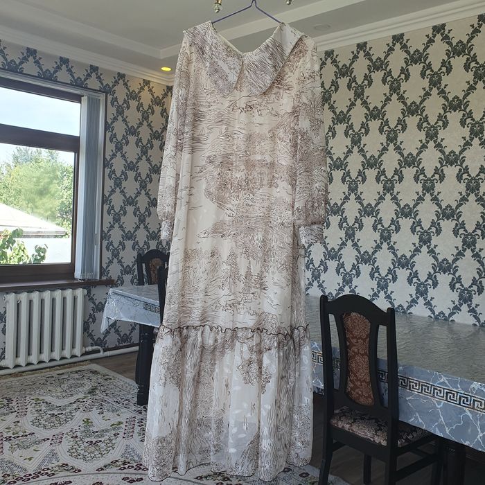 Новая красивая платье