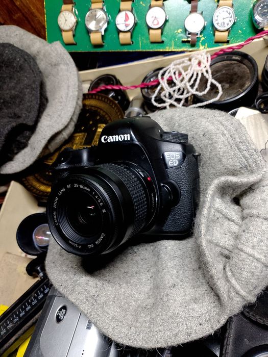 Canon 6 d в хорошем состоянии