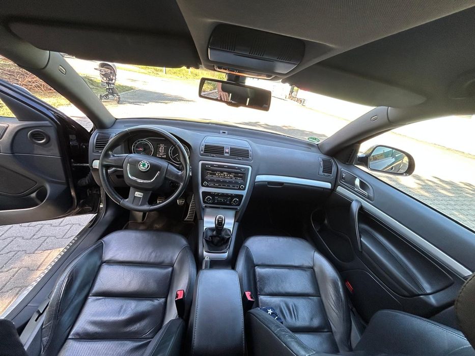 SKODA Octavia 2012 — imagine 4