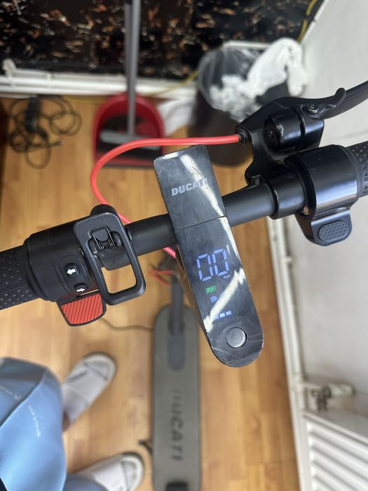 Trotineta ducati pro evd