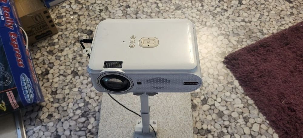 Proiector video tv