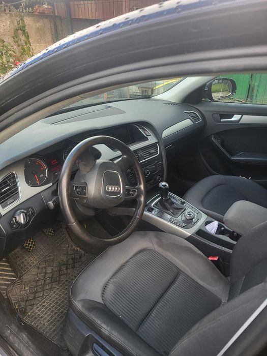 AUDI A4 2010 — imagine 4