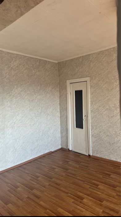 Продам квартиру срочно 2 этаж