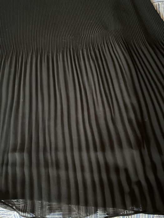 Rochita Zara din voal culoare negru.