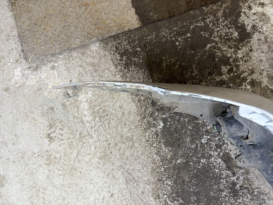 Бампер тойота камри 45