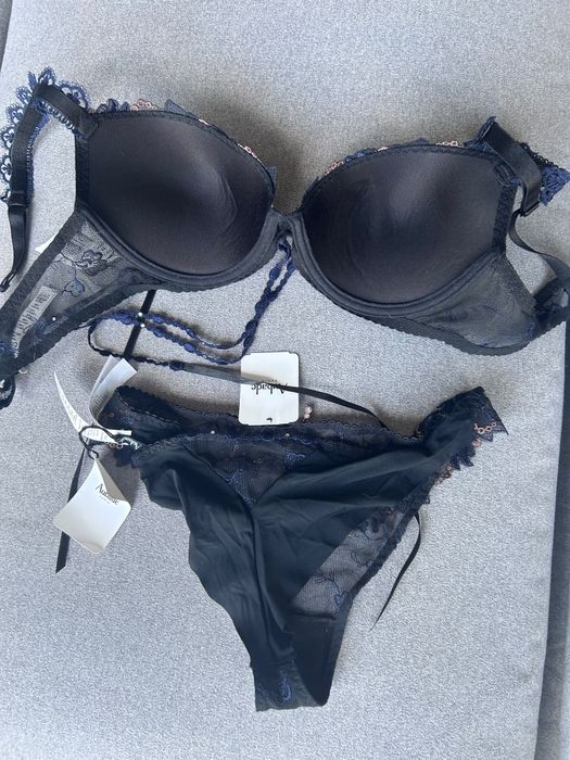 Set lenjerie Aubade Paris nou cu etichete 75B si S