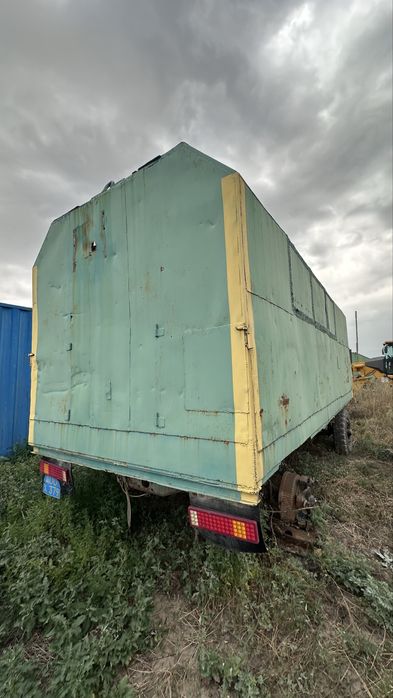 Жилой вагон на колесах