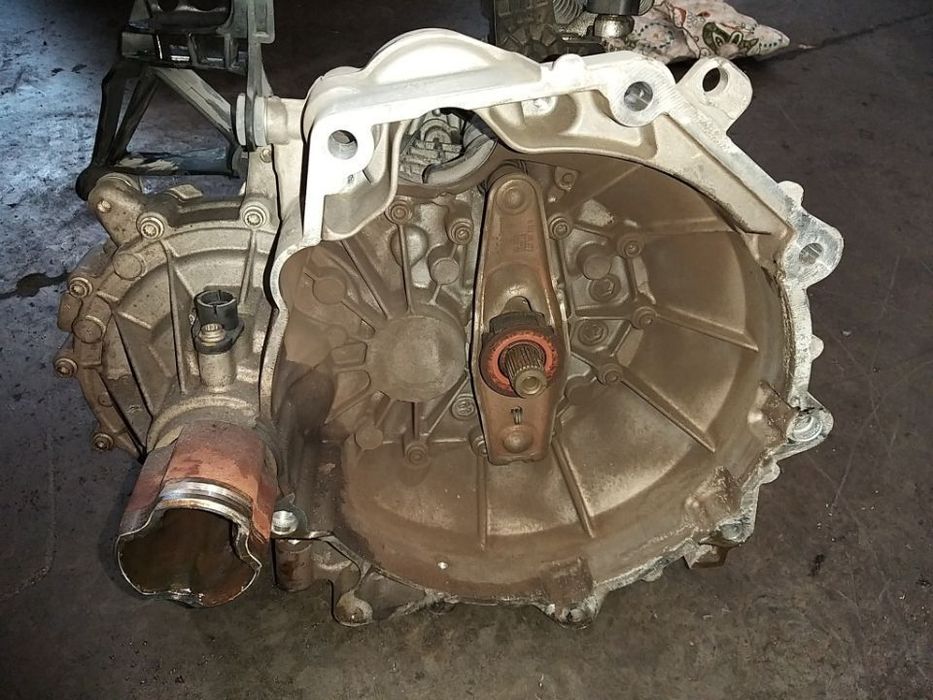 Cutie viteze manuala nzd 1.0 benz chy vw up skoda citigo seat mii