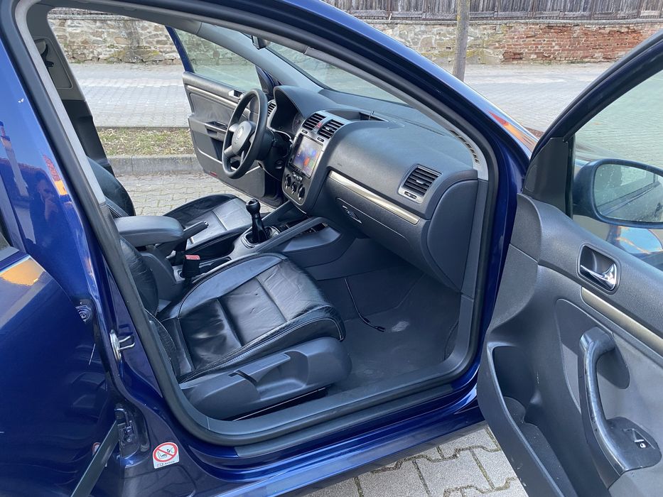 Vw Golf 5 1.9D 2007 Euro 4 Unic Proprietar în acte 2450€ usor neg !!!