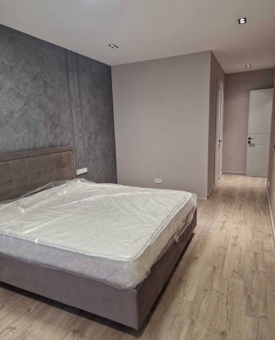 Продаётся 4 комнатная NRG Mirzo Ulugbek 118квм;м2 ор-р: Буз базар