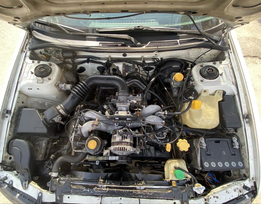 Продам Subaru legacy машину