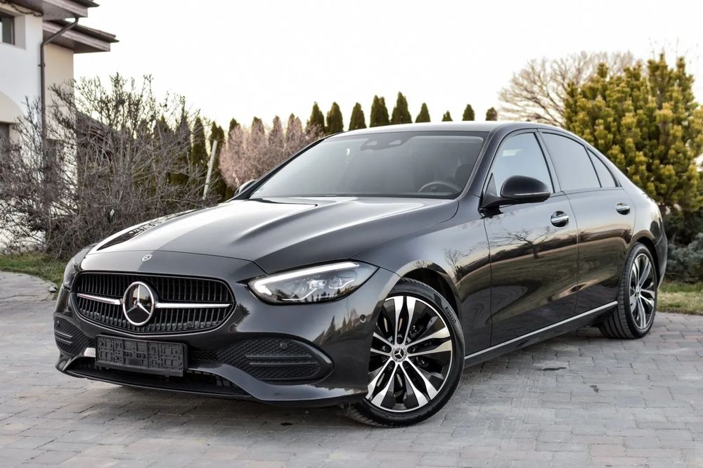 Mercedes-Benz C Virtual Cockpit Matrix-LED Distronic Lane Side Assist Camere