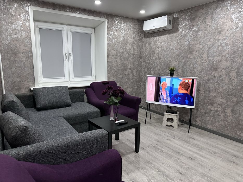 Сдам 1,5 ЕвроЛюкс на Пл.Республики