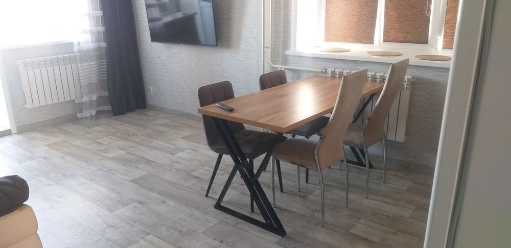 Сдаётся 3Х ком посуточно.