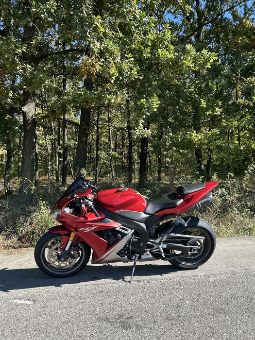 Yamaha R1/RN12 2006