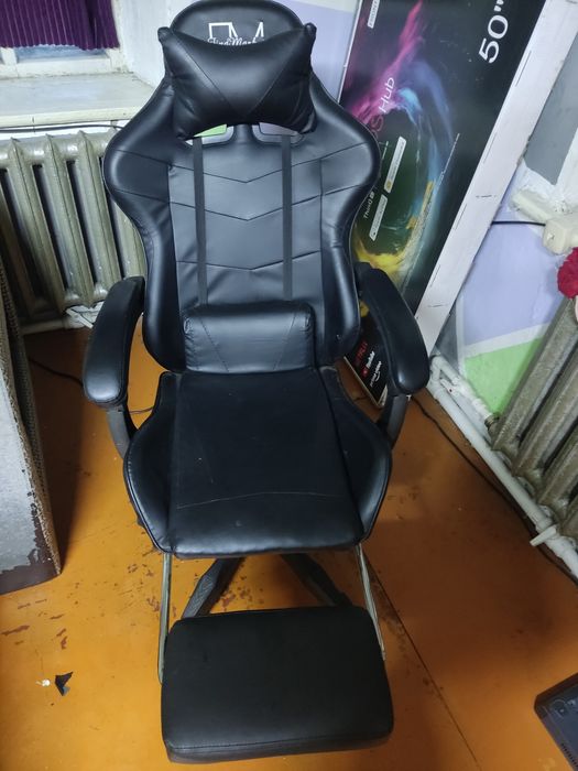 Продам игровое кресло