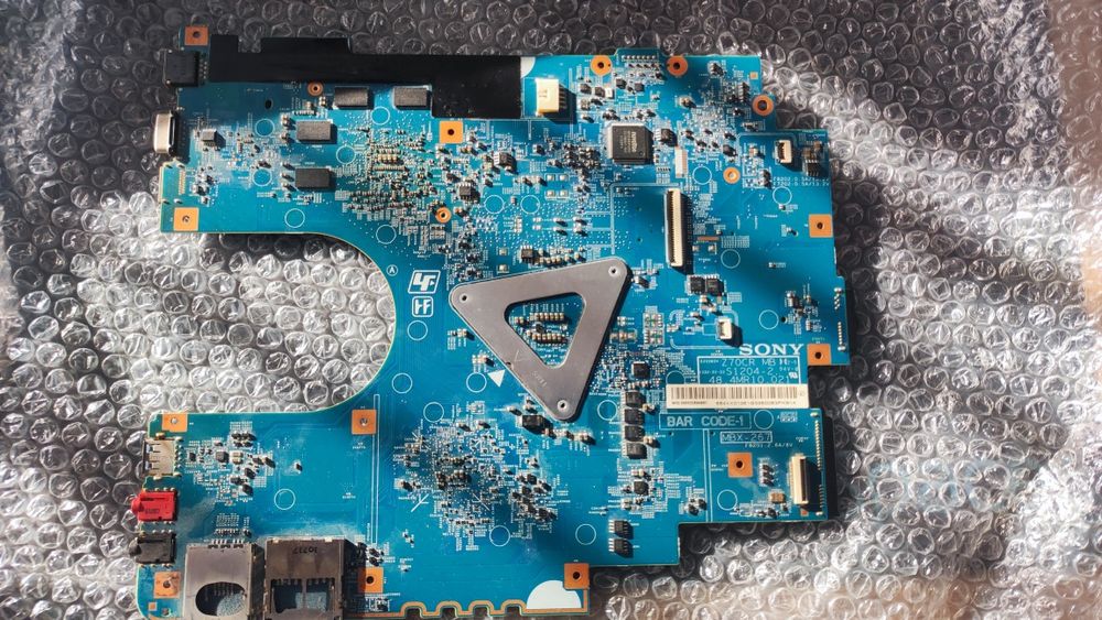 Tastatură si caddy sony vaio sve 171xx