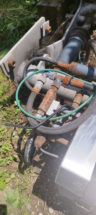 Падащ борд работещ свален от Мерцедес Спринтер