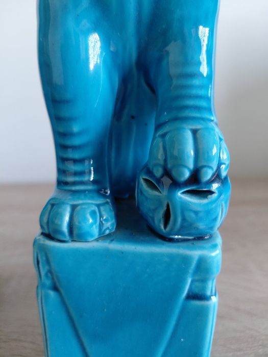 Statuete .Pereche de câini foo(lei păzitori ))