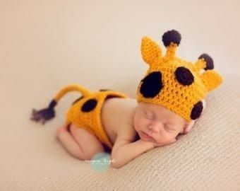 Set strumfii croșetat spiderman iepuras