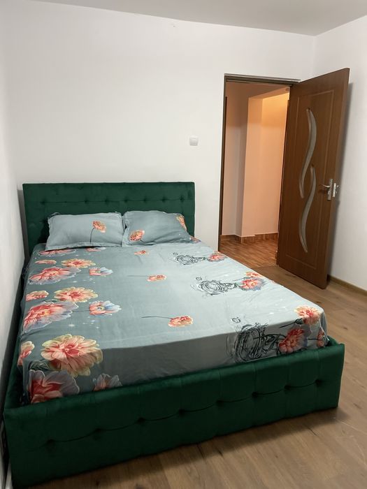 Inchiriez apartament cu 3 camere decomandat in regim hotelier