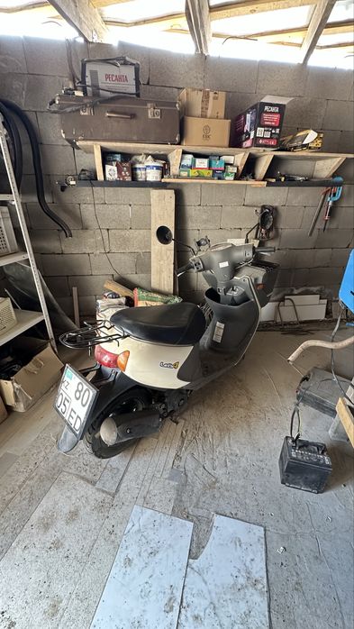 Продам мопед Сузуки летс 4