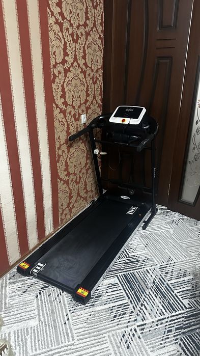 Продается беговая дорожка