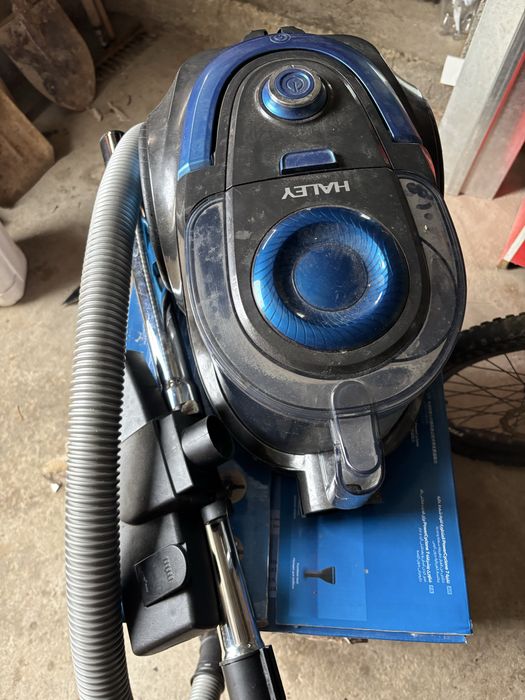 Продам пылесос в хорошем состояний