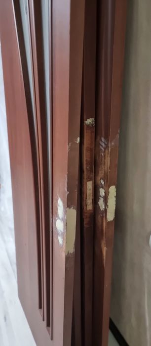 Межкомнатные двери отдам