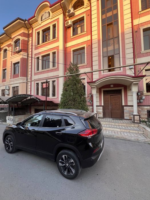 Новостройка 3-х комнатная