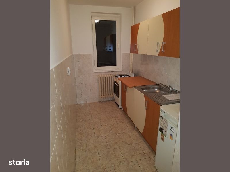 Garsoniera Drumul Taberei 5 minute metrou Romancierilor