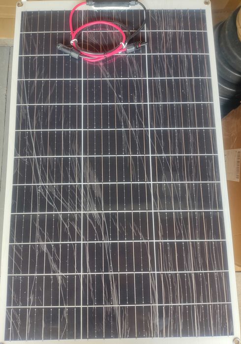 Соларен панел с контролер