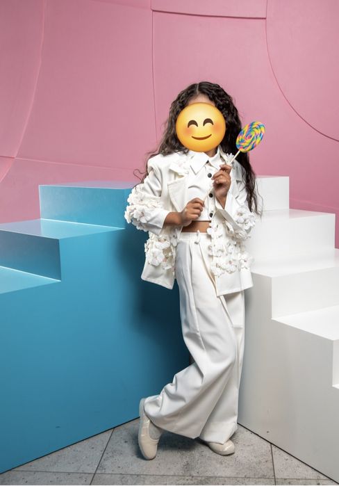 Дизайнерский детский костюм 5ка