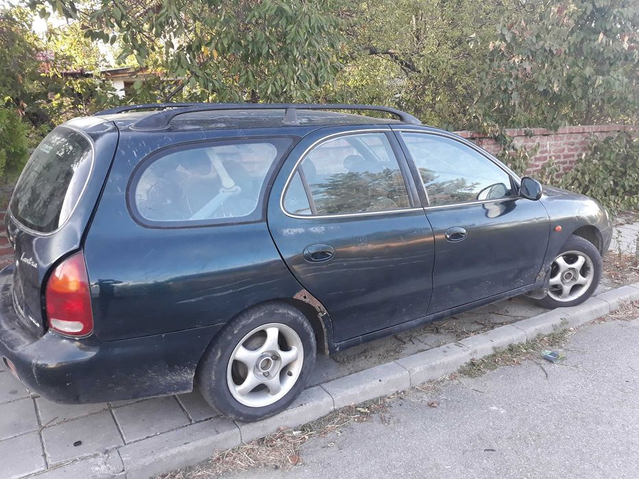 Хюндай  лантра  бензин