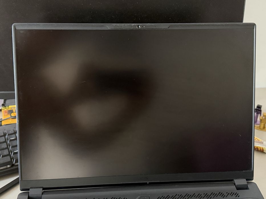 Laptop Aorus G16X